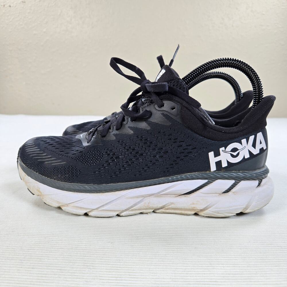 Hoka One Clifton 7 Black White Running Training Shoes Women's Size 7